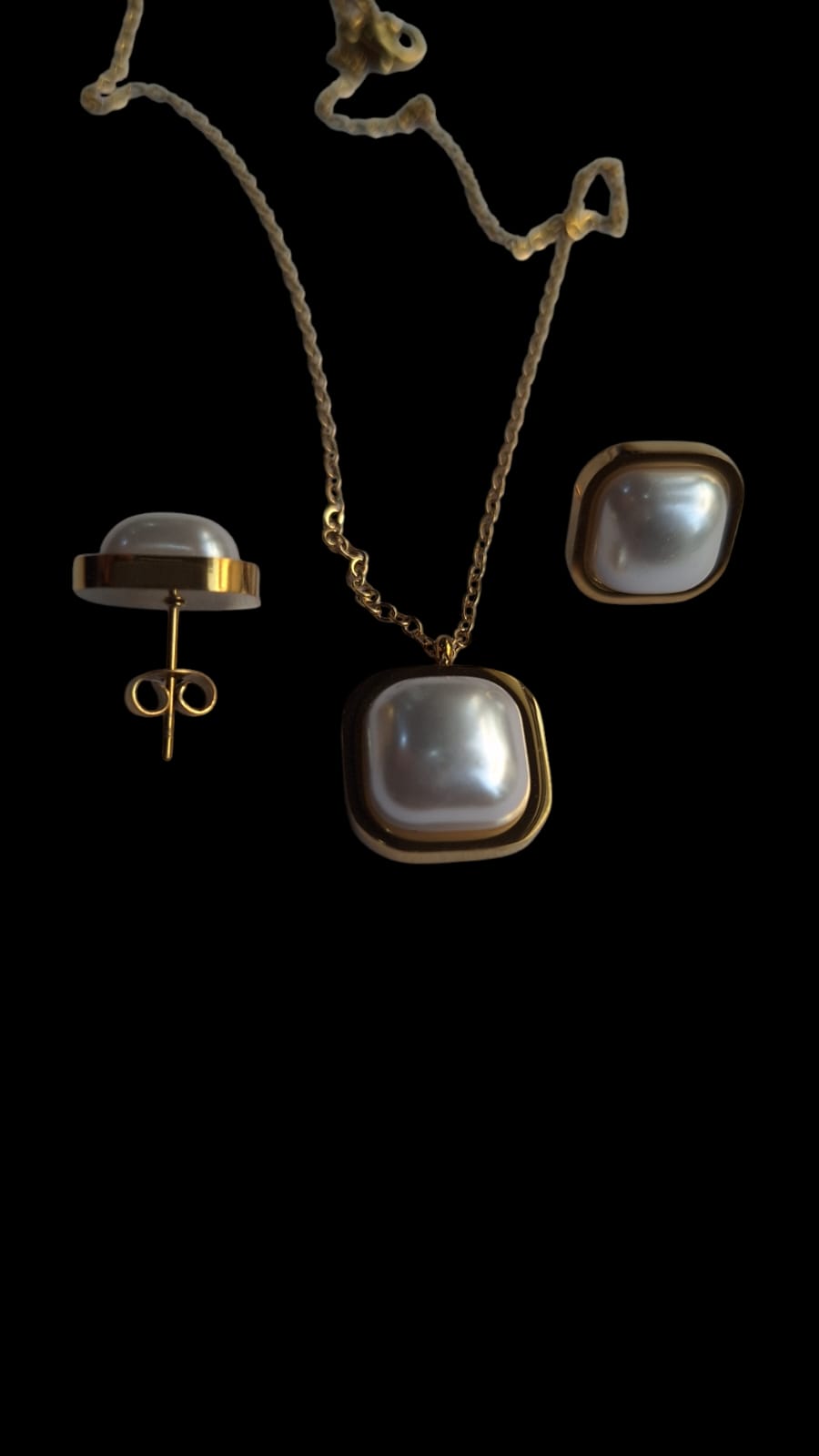WHITE STONE GOLD JEWELRY SET